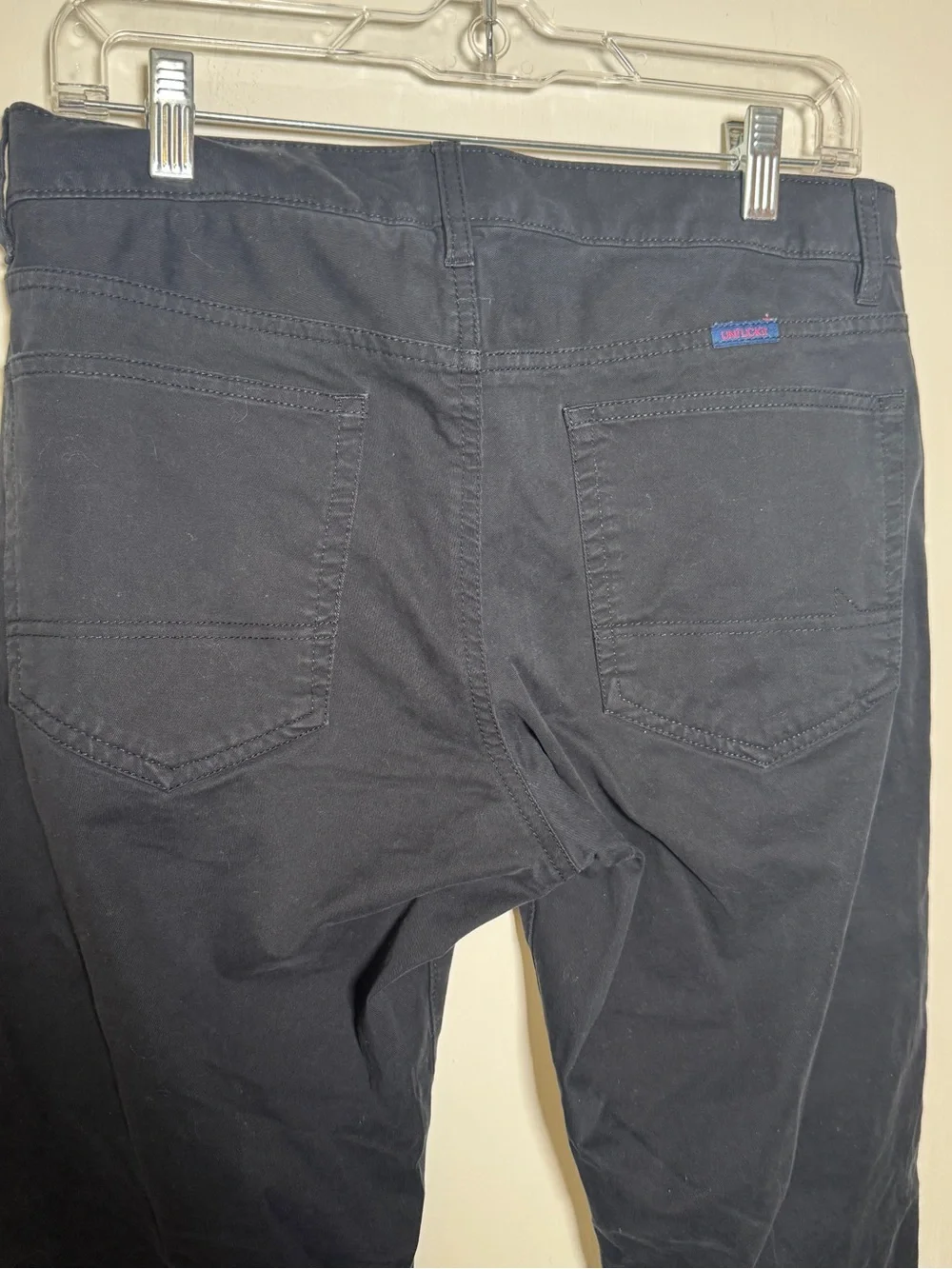 UNTUCKit Men's Black Straight Jeans 30x30
